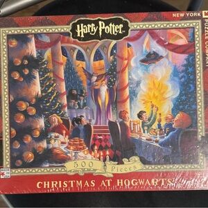 New Sealed Harry Potter Christmas at Hogwarts New York Puzzle Company 500 Pieces